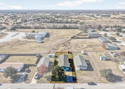 315 Glenwood Street - Photo 1