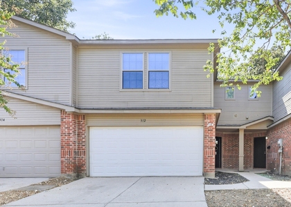 312 Ezekial Avenue - Photo 1