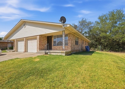 106 Pine Street - Photo 1