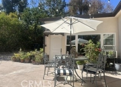 2 Strawberry Lane - Photo 1