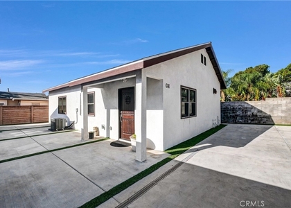 696 E 9th - Photo 1