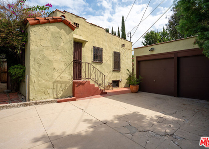 3104 Silver Lake Boulevard - Photo 1