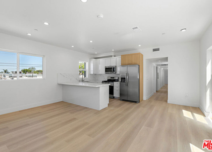 10965 Calvert - Photo 1