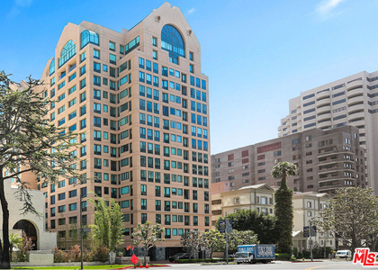 10520 Wilshire Boulevard - Photo 1