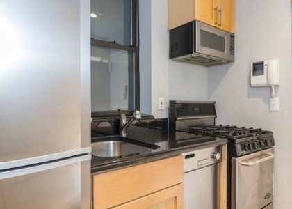 40 Avenue B - Photo 1