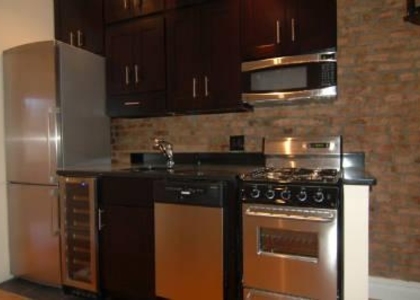 334 East 6th Street - Photo 1