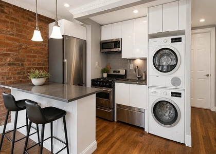 115 Mulberry Street - Photo 1