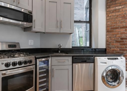 250 Mott Street - Photo 1