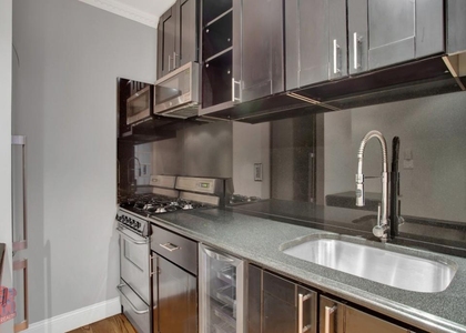438 West 52nd Street - Photo 1