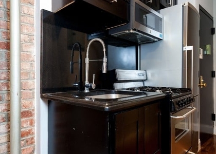 314 East 106th Street - Photo 1