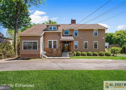 0-1048-105 Prospect Street - Photo 1