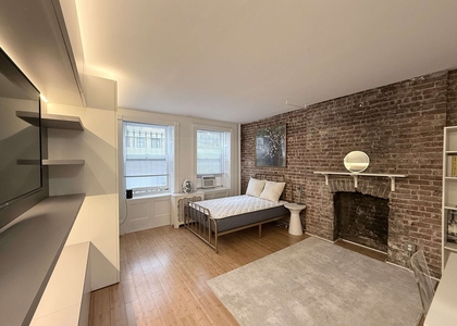 335 W 85th Street - Photo 1