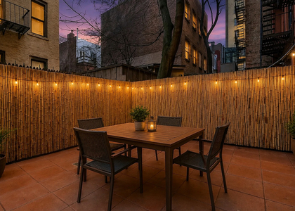 113 Christopher Street - Photo 1