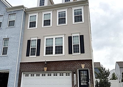 10589 Hinton Way - Photo 1