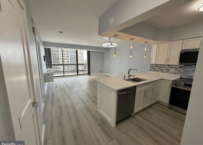5505 Seminary Road - Photo 1