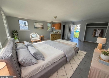 1217 Arrott Street - Photo 1