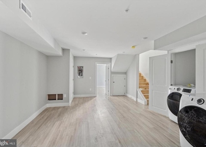 2401 N 2nd Street - Photo 1