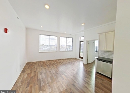 333 Earp Street - Photo 1