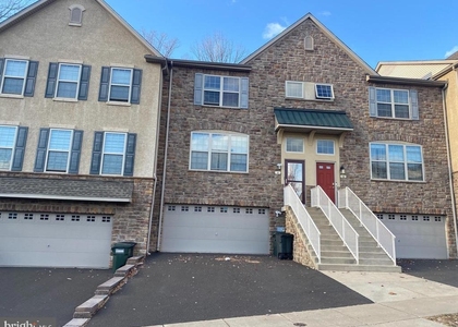 4 Brinkmanns Way - Photo 1