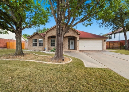 1319 Rocky Creek Dr - Photo 1
