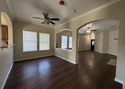 224 Dark Horse Ln - Photo 1