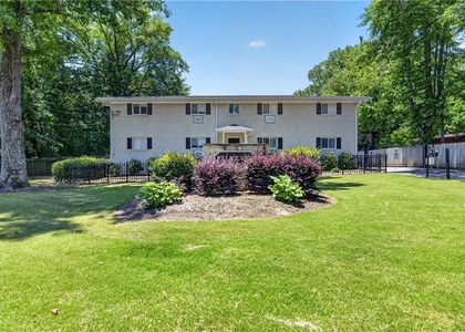 255 Jefferson Place - Photo 1