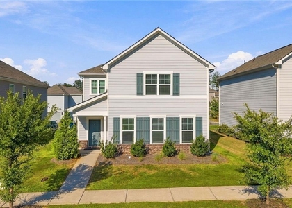 323 Golden Eagle Parkway - Photo 1