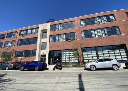1432 W 21st Street - Photo 1
