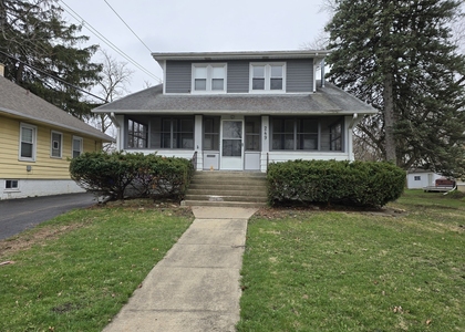249 E Park Boulevard - Photo 1