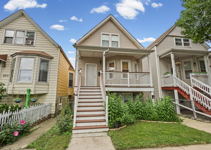 2710 W Fletcher Street - Photo 1