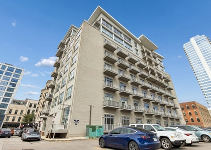 770 W Gladys Avenue - Photo 1