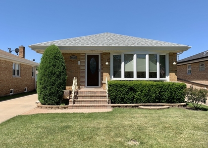 4420 N Opal Avenue - Photo 1