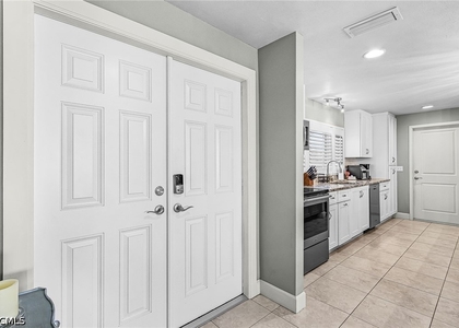 5129 York Court - Photo 1
