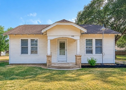 9314 Church Street - Photo 1