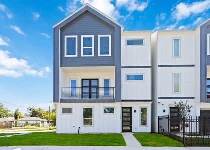 3022 Drew Street - Photo 1