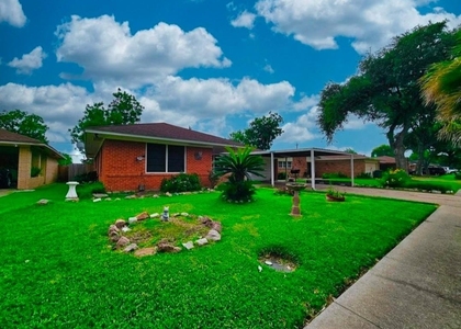 2618 San Jacinto Drive - Photo 1