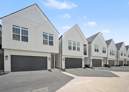 5734 White Magnolia Street - Photo 1