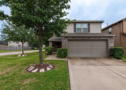 2562 Skyview Point Drive - Photo 1