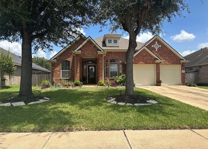 16218 Saxon Hollow Lane - Photo 1