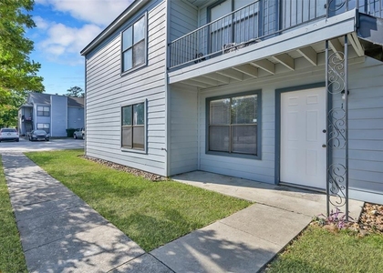 900 Holly Drive - Photo 1