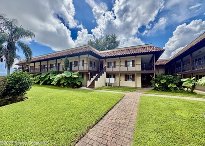 7 Oak Street - Photo 1