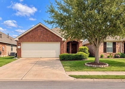3670 Sumner Lodge Drive - Photo 1