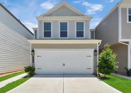 1722 Summerlyn Terrace Drive - Photo 1