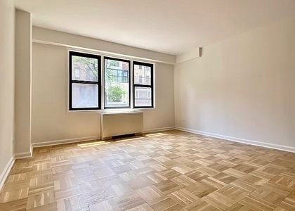 East 63 Street - Photo 1