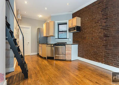 East 23 Street - Photo 1