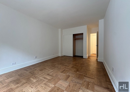 East 79 Street - Photo 1