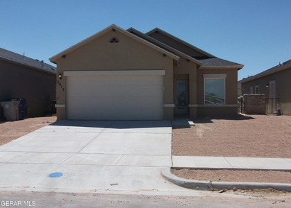 5013 Vincent James - Photo 1