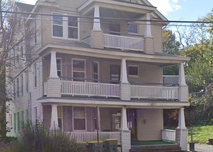 79 Robbins Street - Photo 1