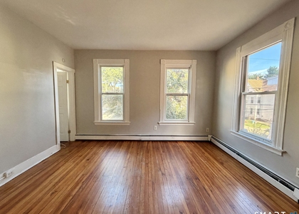 442 Poplar Street - Photo 1