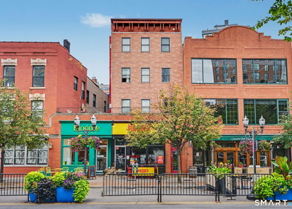 211 Main Street - Photo 1